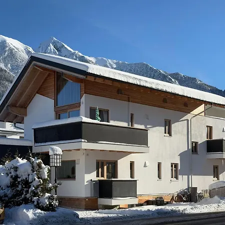 Bio Am Wildsee In Seefeld Mit E-ladestation