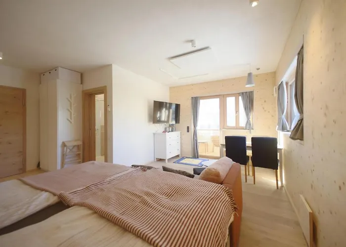 Bio Am Wildsee In Seefeld Mit E-ladestation *